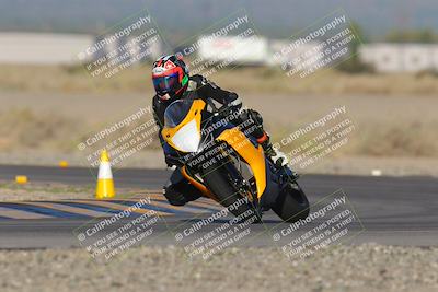media/Sep-09-2023-SoCal Trackdays (Sat) [[6f49351c42]]/Turn 15 (745am)/
